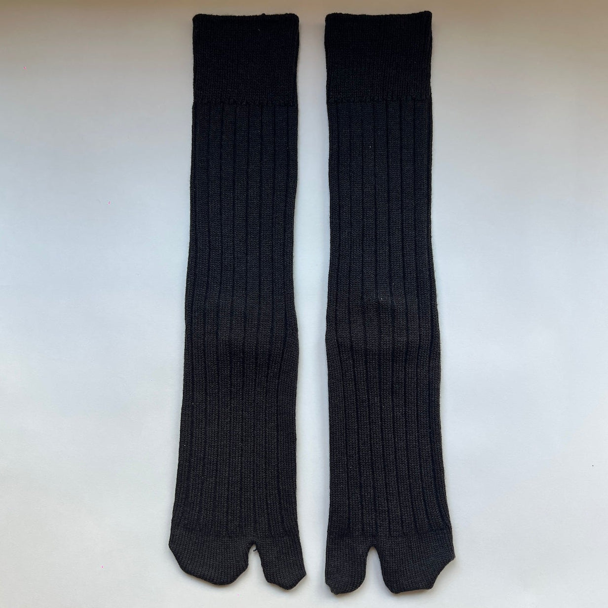 1994 Men's Tabi in Charcoal