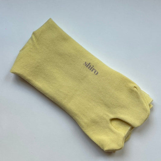 Women's Tabi in Pale Yellow